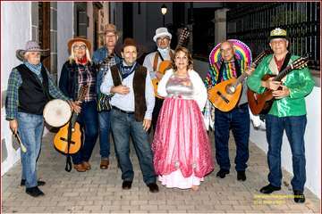 Un encuentro de parrandas, con homenaje a David Hatchuell, preludio del Carnaval de Telde 2022/Ildefonso Rodríguez.
